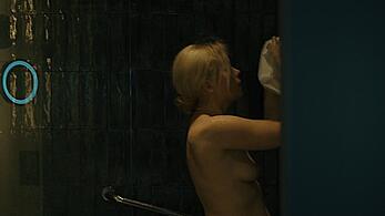 Actress - Sophie Reinhart, Jennifer Lou: Movie - Fate